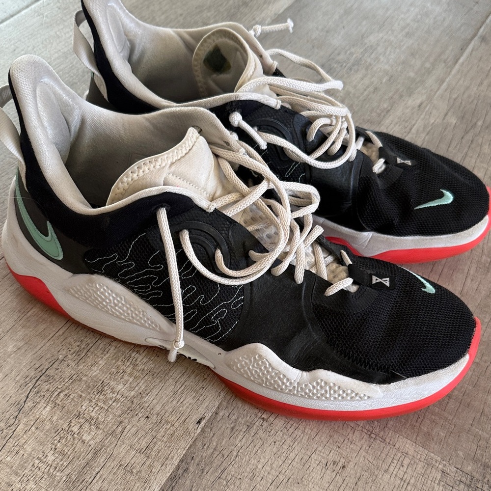 Nike Black and Red Athletic Shoes